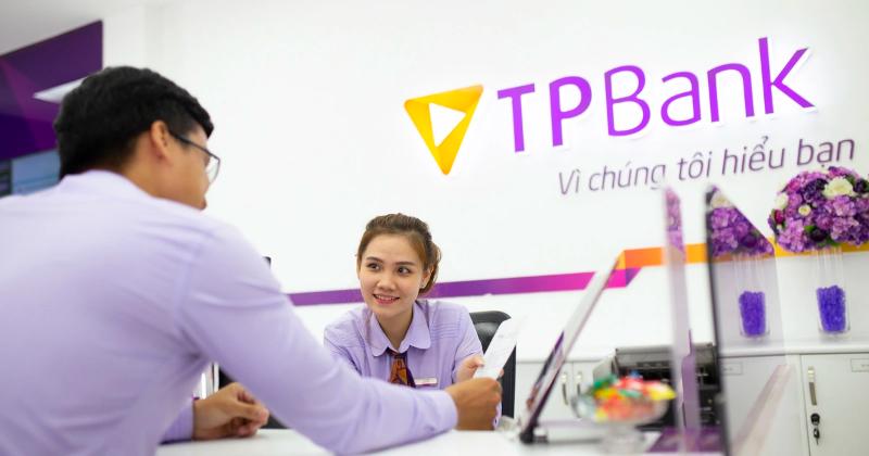 TPBank tuyển dụng giao dịch viên tăng cao